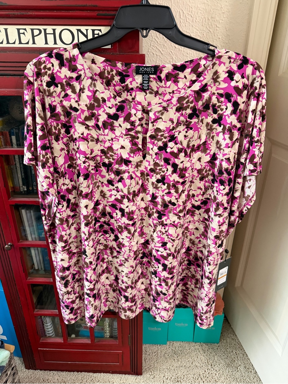 Jones New York Pink Floral Short-Sleeve Top Size 3X